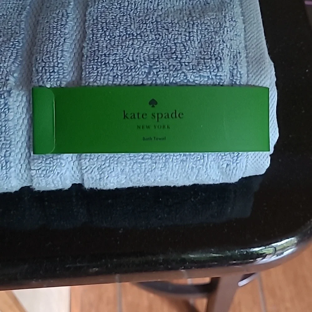 Kate Spade Bath Towel Set